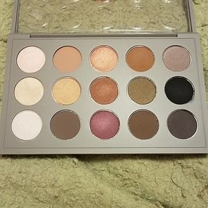 Brook Shields X15 Eyeshadow Palette